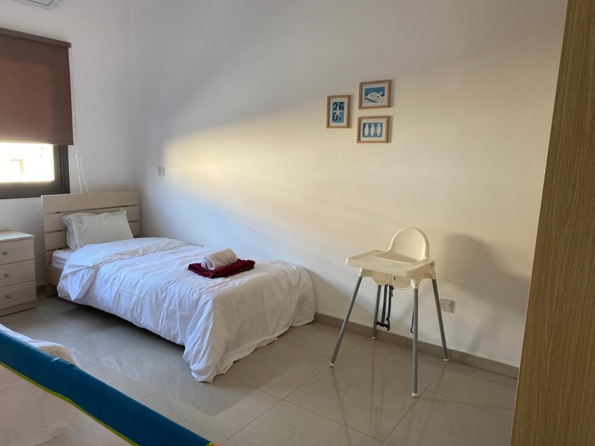 Two Bedroom Duplex :Mountain And Sea View Larnaca Exterior photo