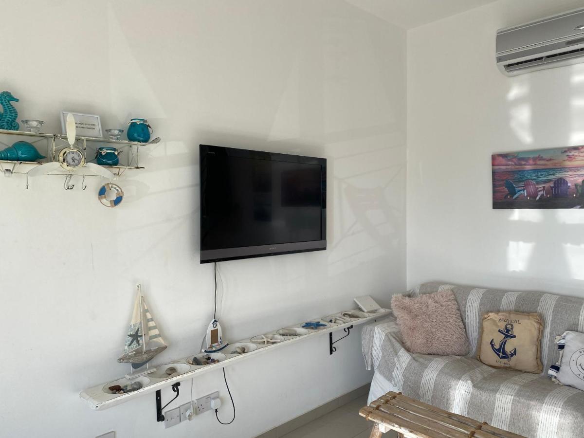 Two Bedroom Duplex :Mountain And Sea View Larnaca Exterior photo